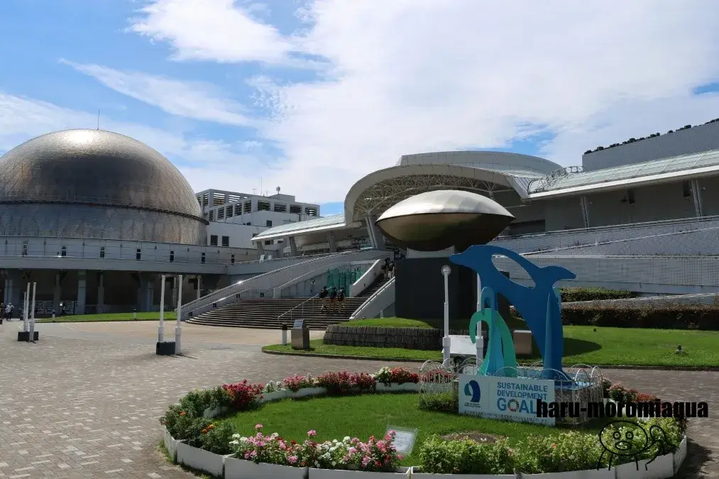 名古屋港水族館