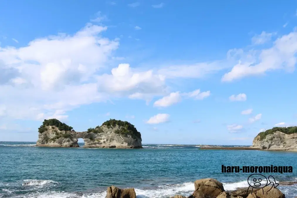 円月島